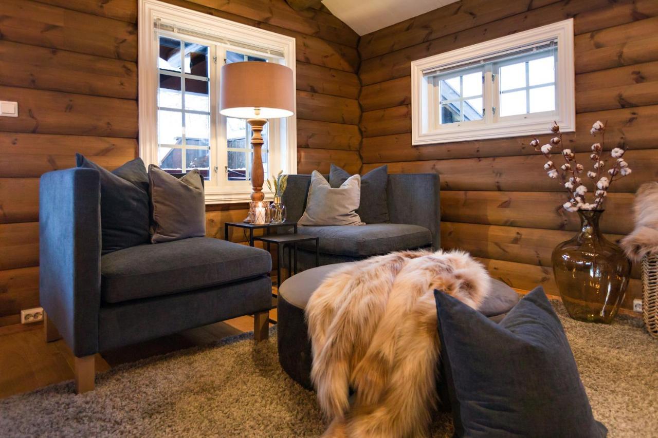 Strandafjellet Mountain Lodge สตรานดา ภายนอก รูปภาพ