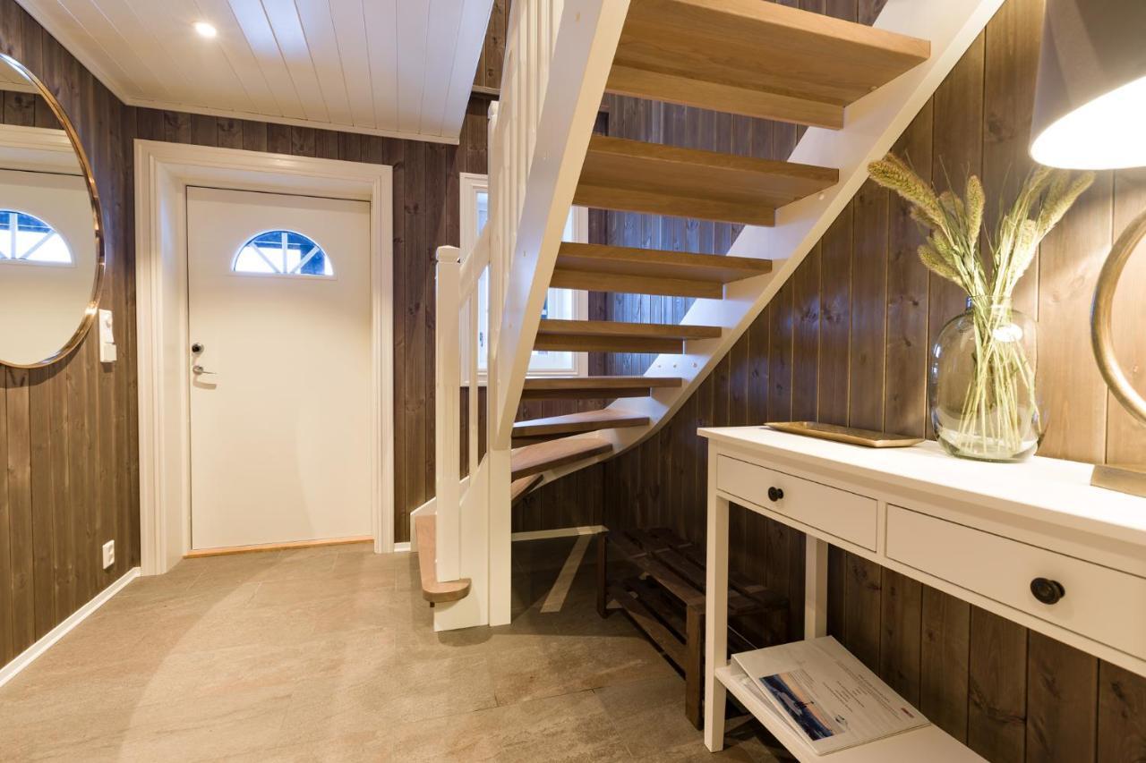 Strandafjellet Mountain Lodge สตรานดา ภายนอก รูปภาพ