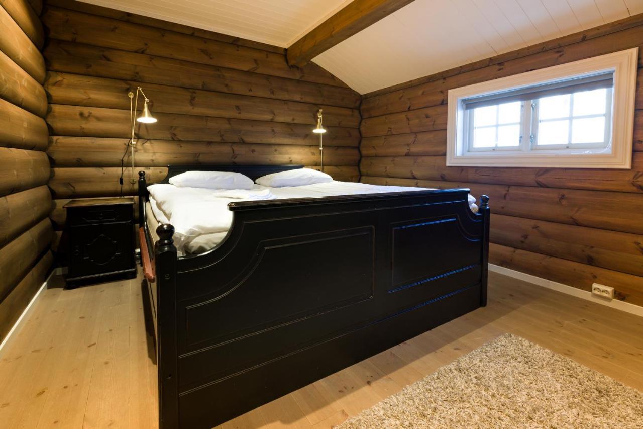 Strandafjellet Mountain Lodge สตรานดา ภายนอก รูปภาพ